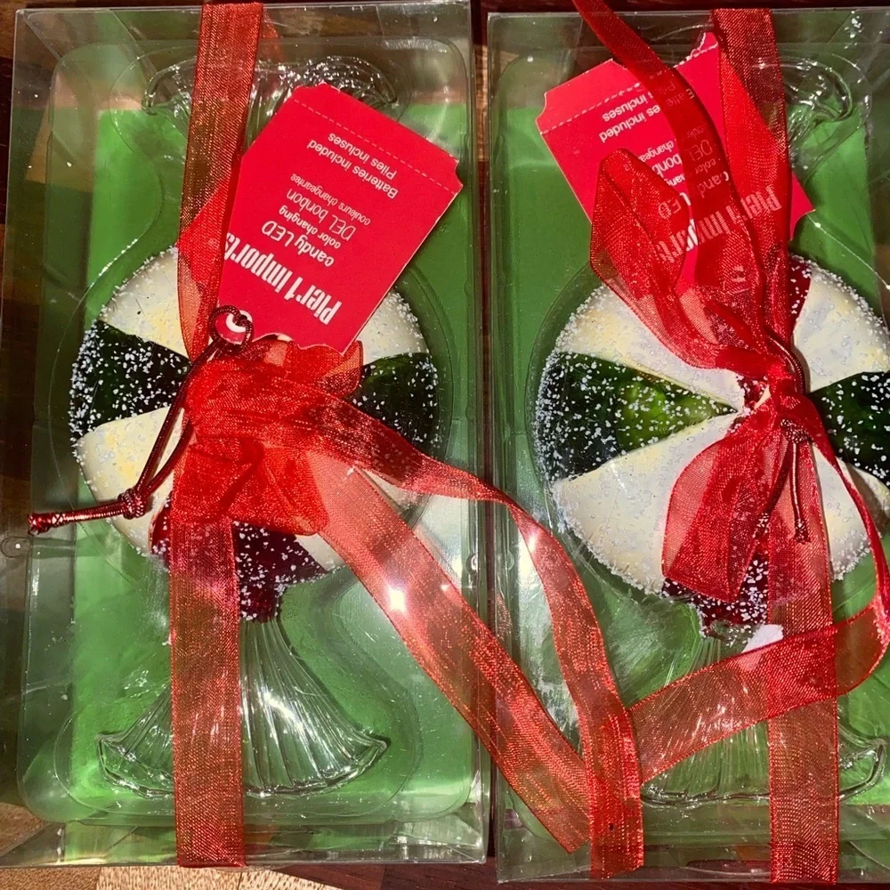 2 Pier 1 LED Del bonbon Peppermint Candy Light Up Ornaments Red White Green 6.5”